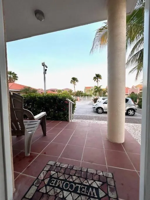 Sunset Breeze Apartment Willemstad